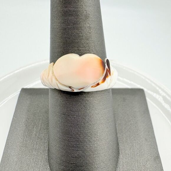 Vintage Heart Shell Ring Beachy Chic Retro Glam Vacation Unique Gift Ocean - Picture 8 of 11